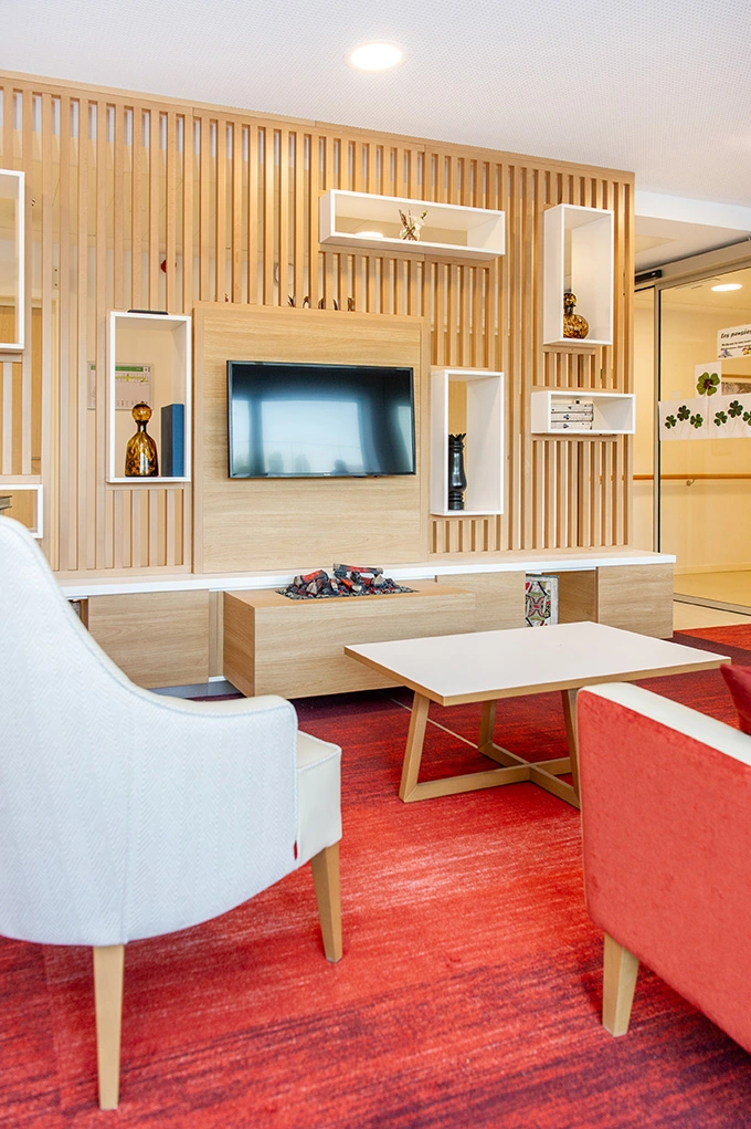 Salon fond bois emera trefle anderlecht