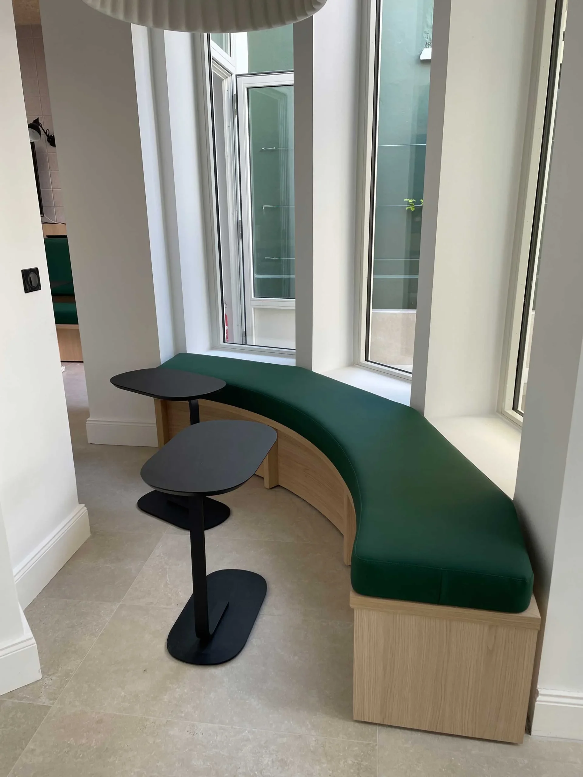 Rénovation et aménagement de coworking | Bureaux | espace commercial haut de gamme